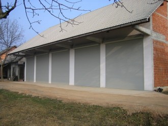 07 - Rolo industrijska garažna vrata v RAL barvi.