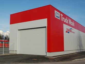 27 - Industrijska garažna vrata za večje objekte.