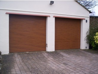 06 - Rolo garažna vrata v imitaciji lesa.